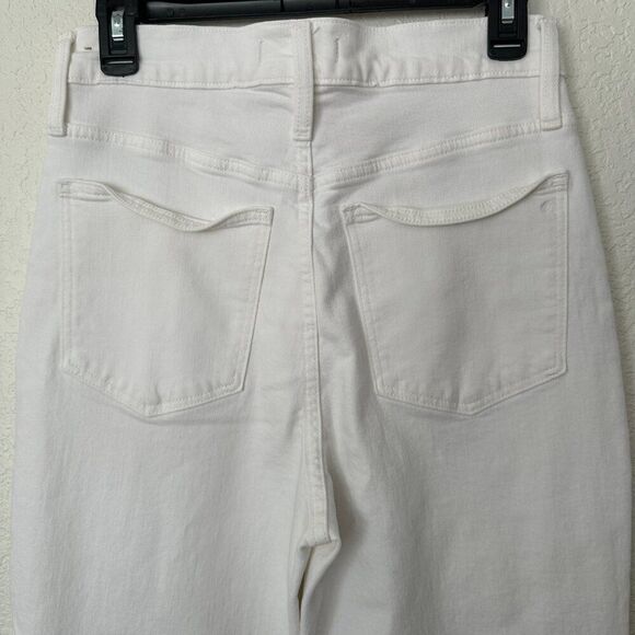 Madewell The Perfect Vintage Straight Jean in Tile White: Ripped-Knee Edition 27 - Picture 8 of 13